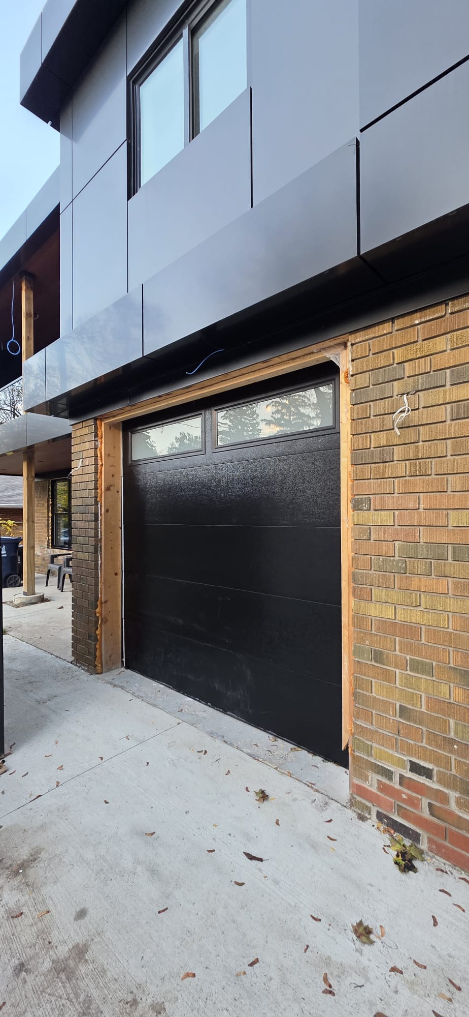 Flush Panel with Windows garage door